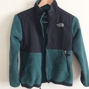 {The North Face}Boys Denali Green And Black Jacket